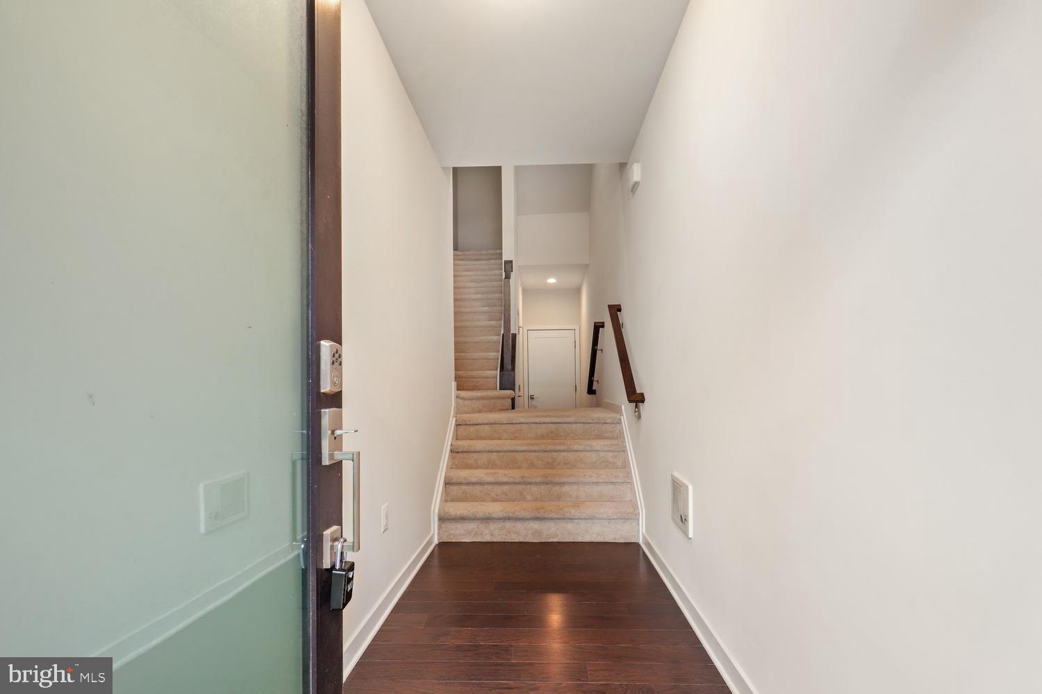 LOUDOUN VALLEY CARLISLE - Residential