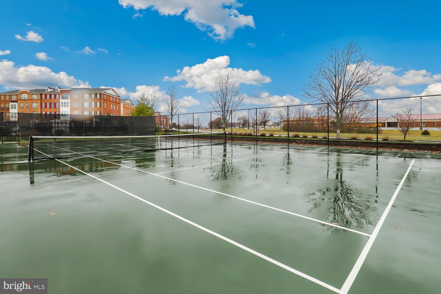 LOUDOUN VALLEY CARLISLE - Residential