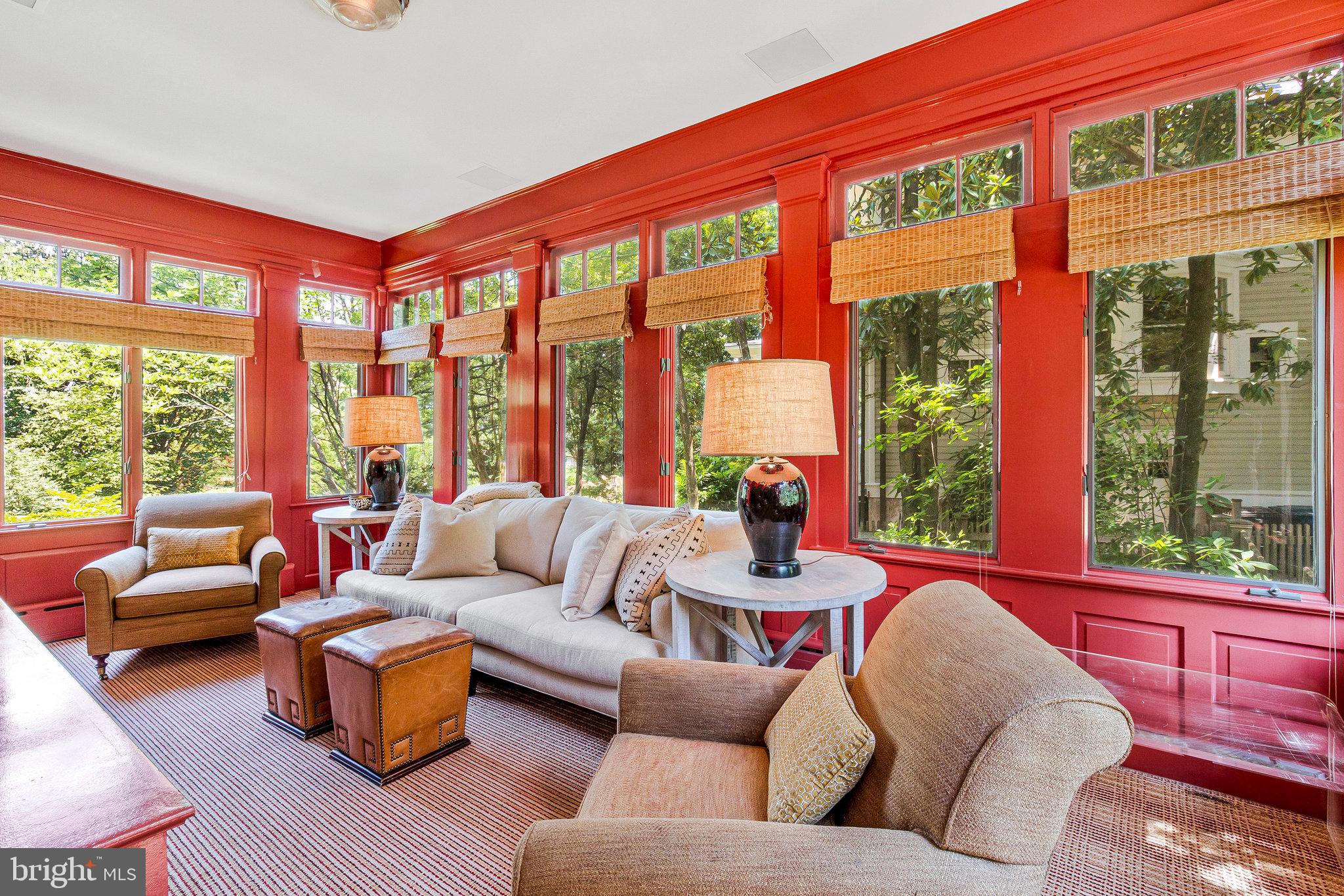 ROSEMONT - Residential