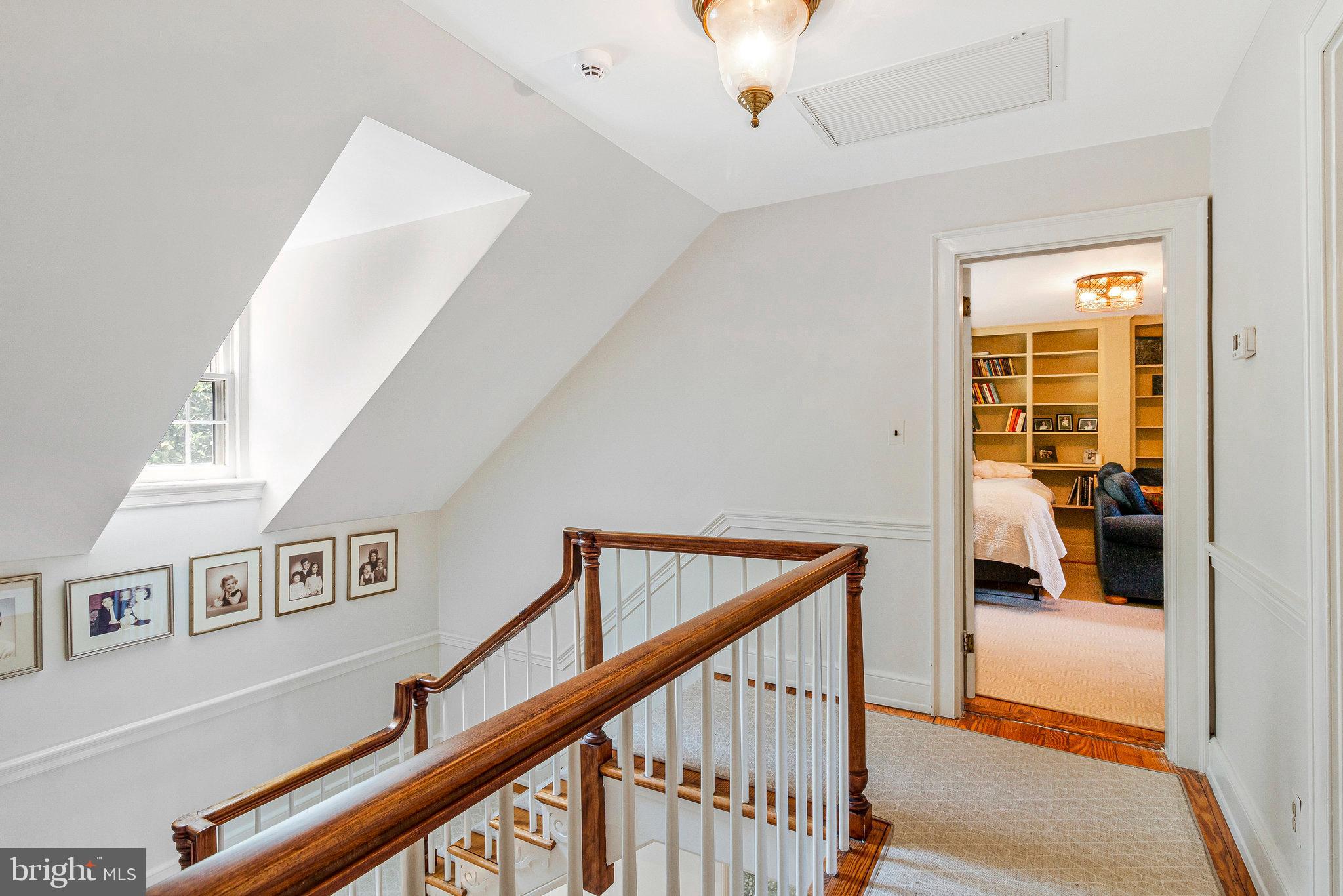 ROSEMONT - Residential