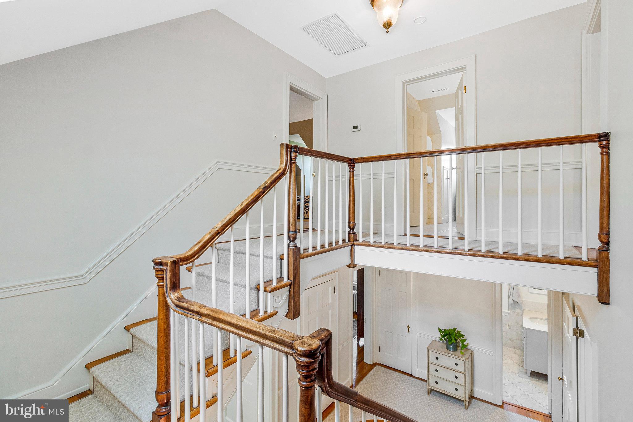 ROSEMONT - Residential