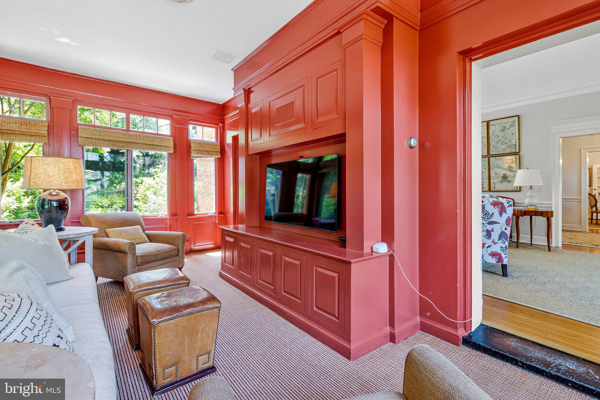 ROSEMONT - Residential