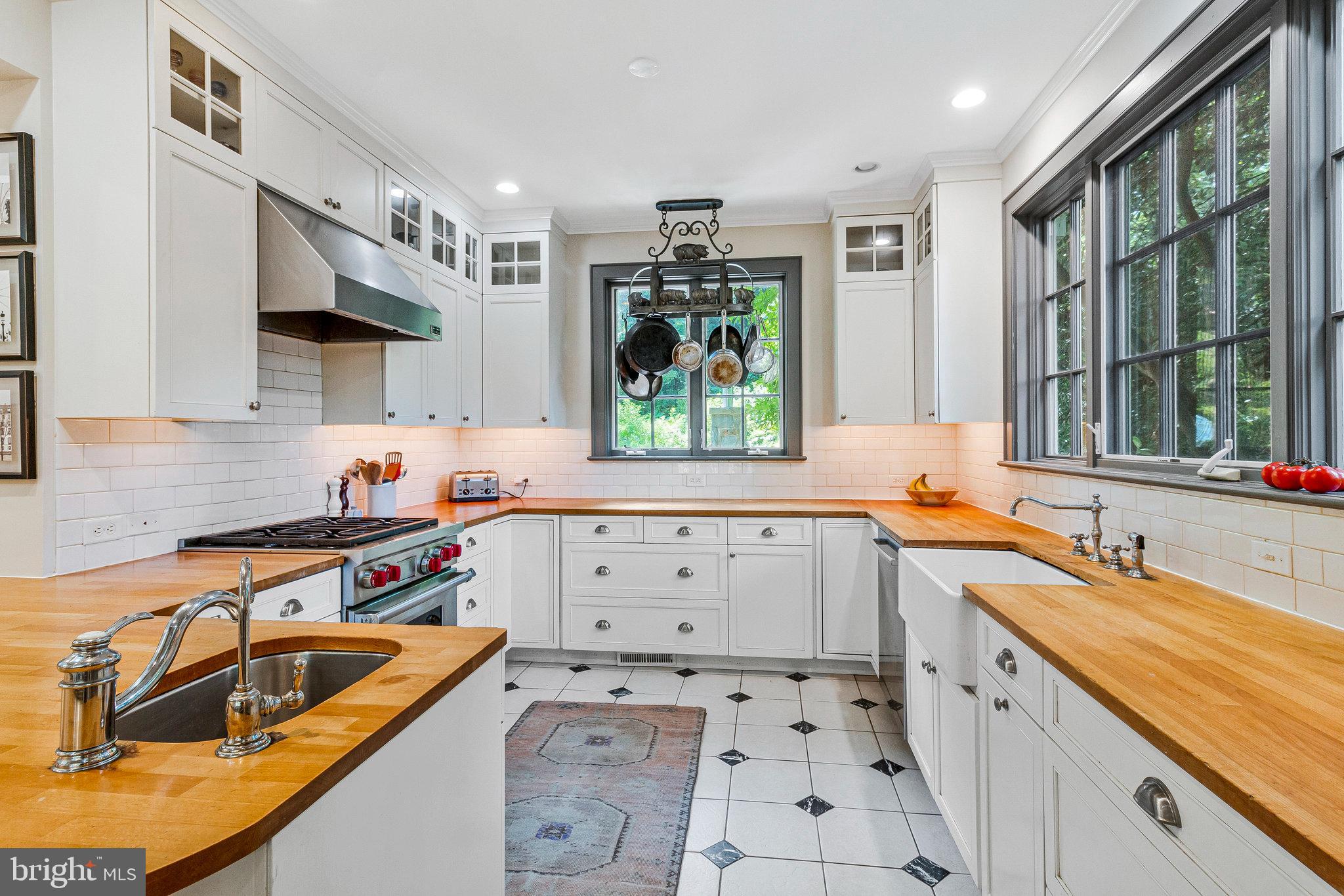 ROSEMONT - Residential