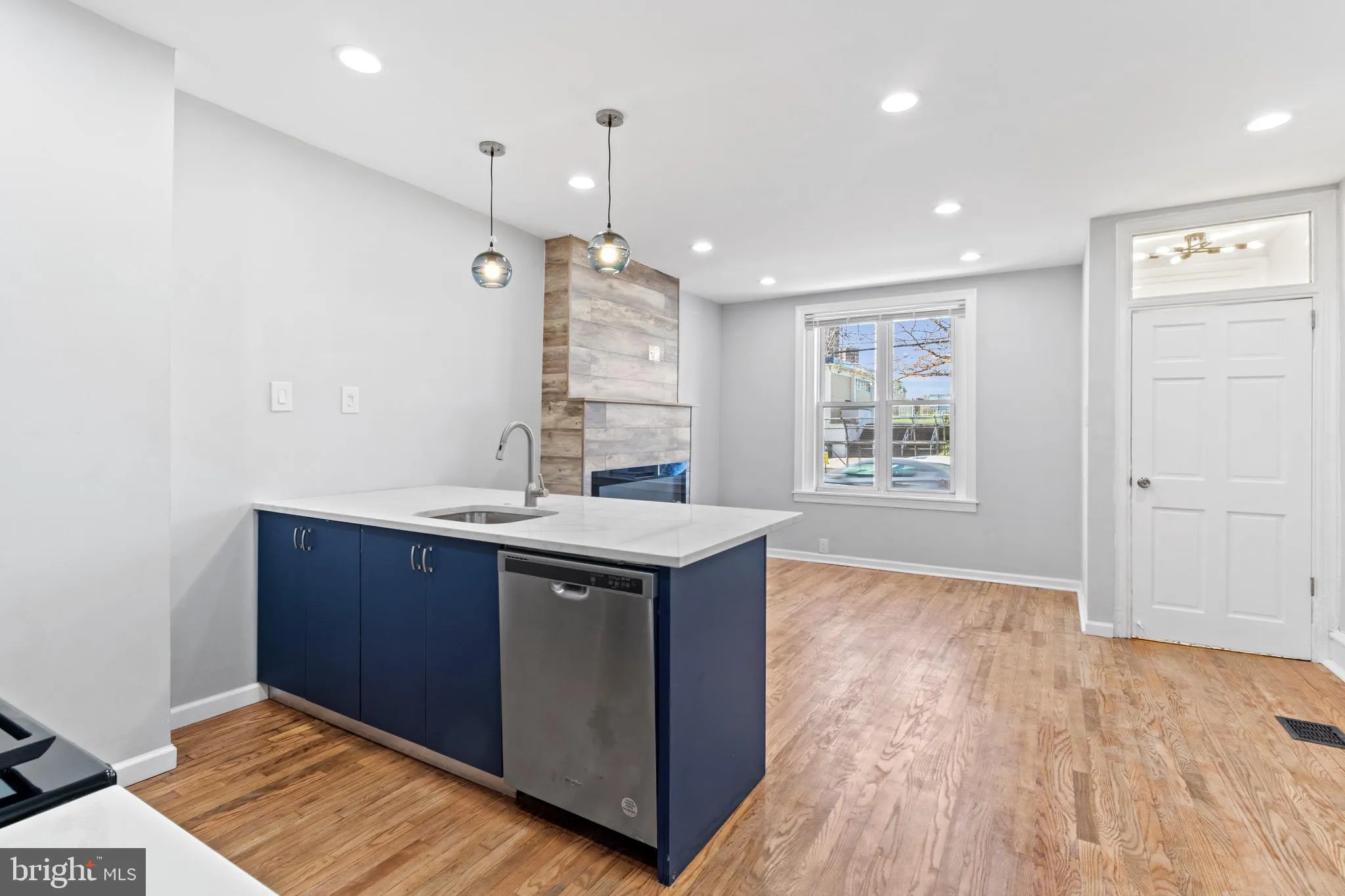 Philadelphia, Pennsylvania 19104, United States, 3 Bedrooms Bedrooms, ,2 BathroomsBathrooms,Residential,Active,148338