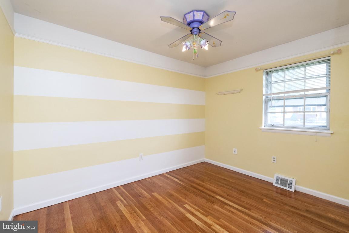 SUBURBIA - Residential