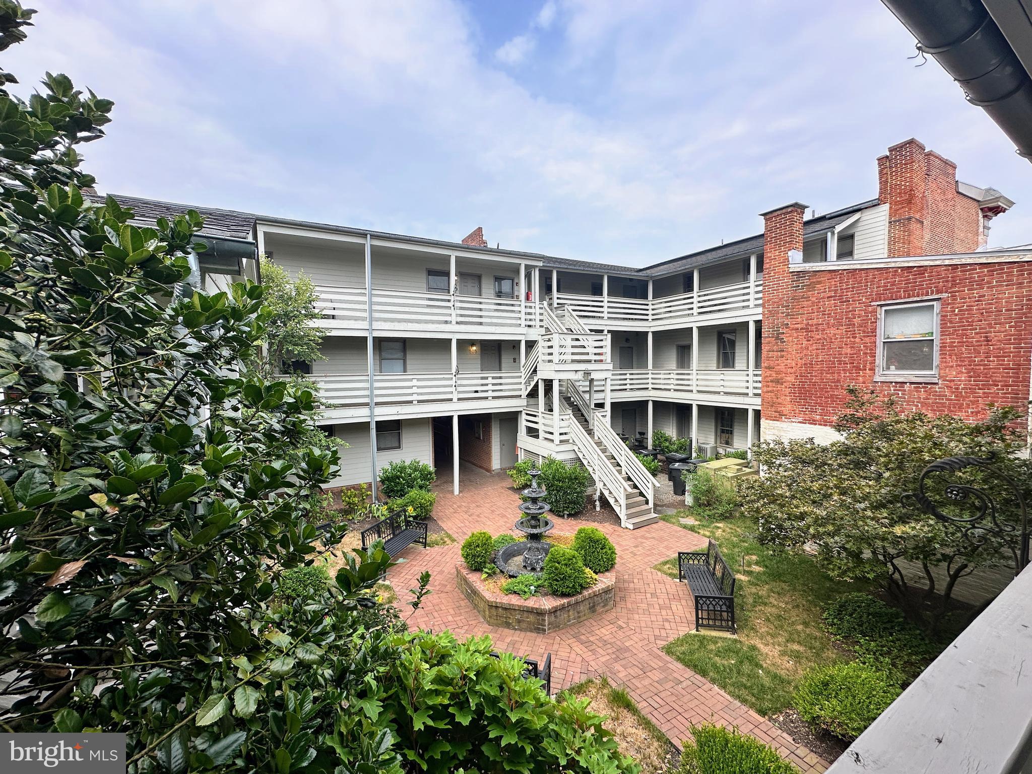 10 W ALL SAINTS STREET W 209