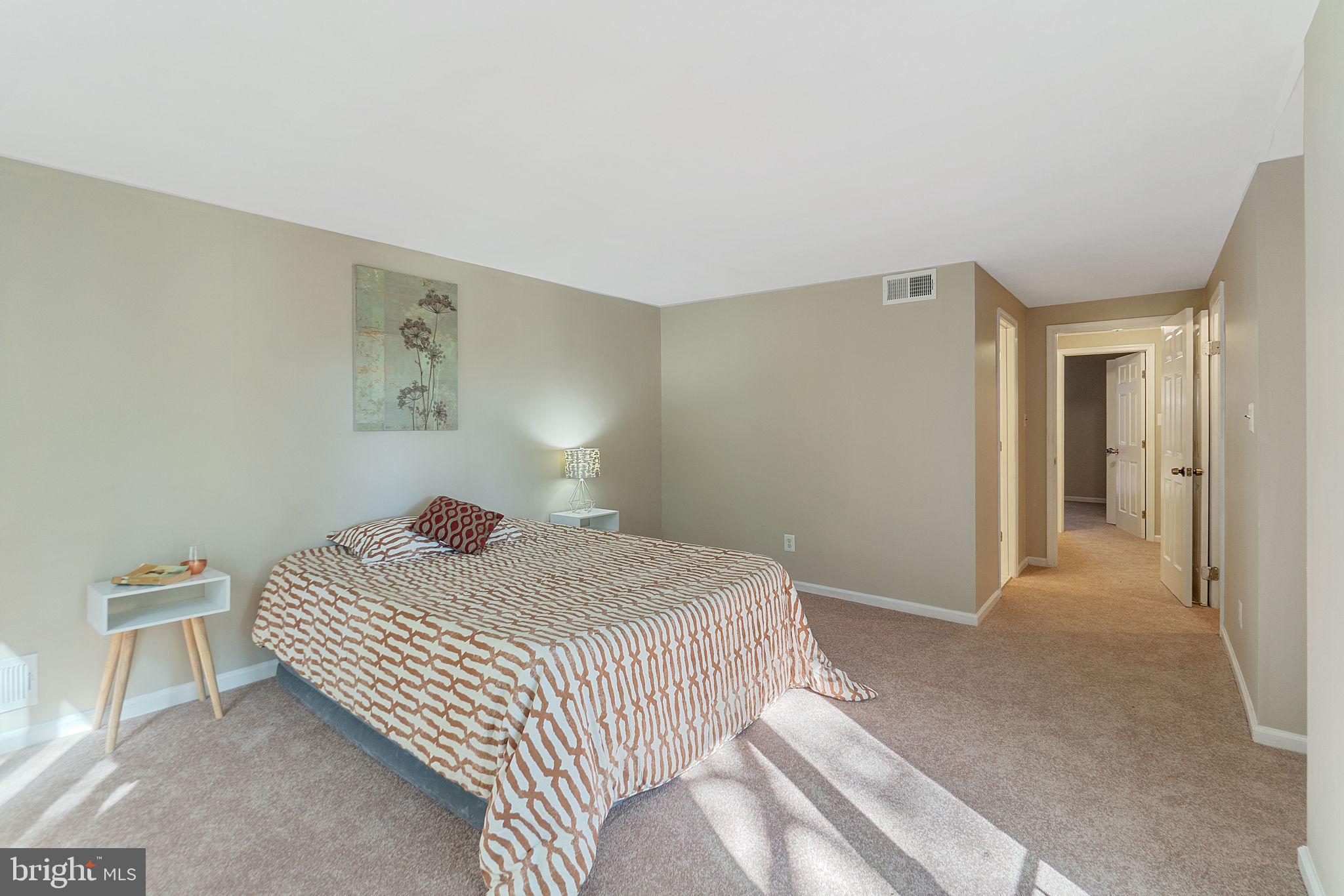 STEDWICK TOWNHOUSES - Residential