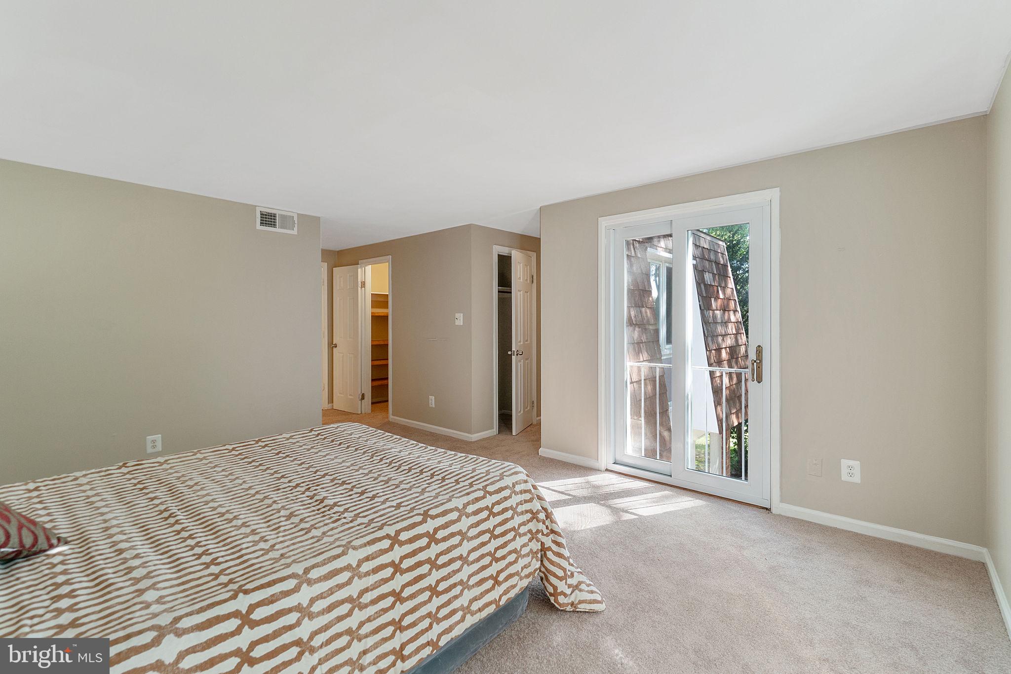 STEDWICK TOWNHOUSES - Residential