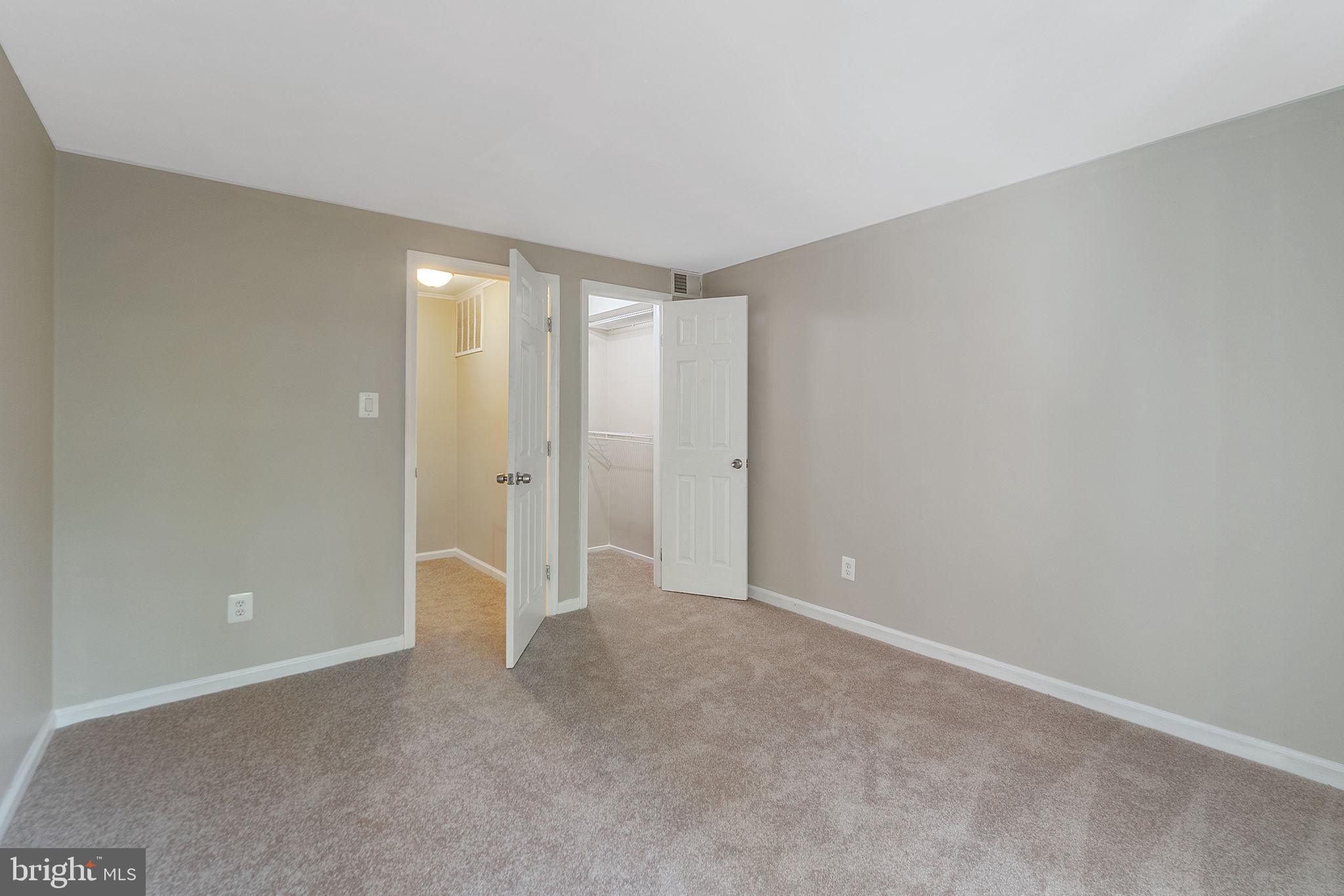 STEDWICK TOWNHOUSES - Residential