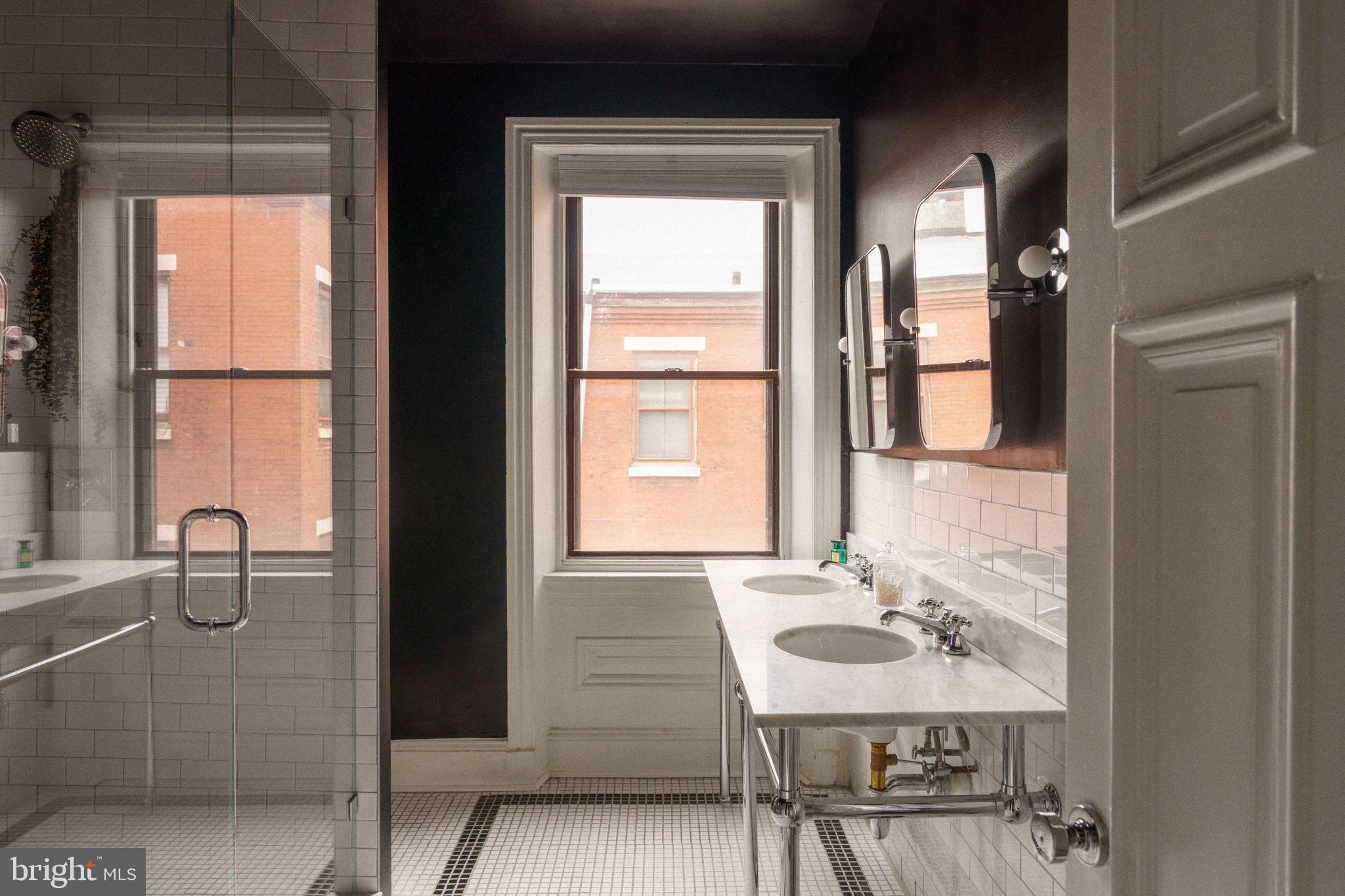 FAIRMOUNT - Residential