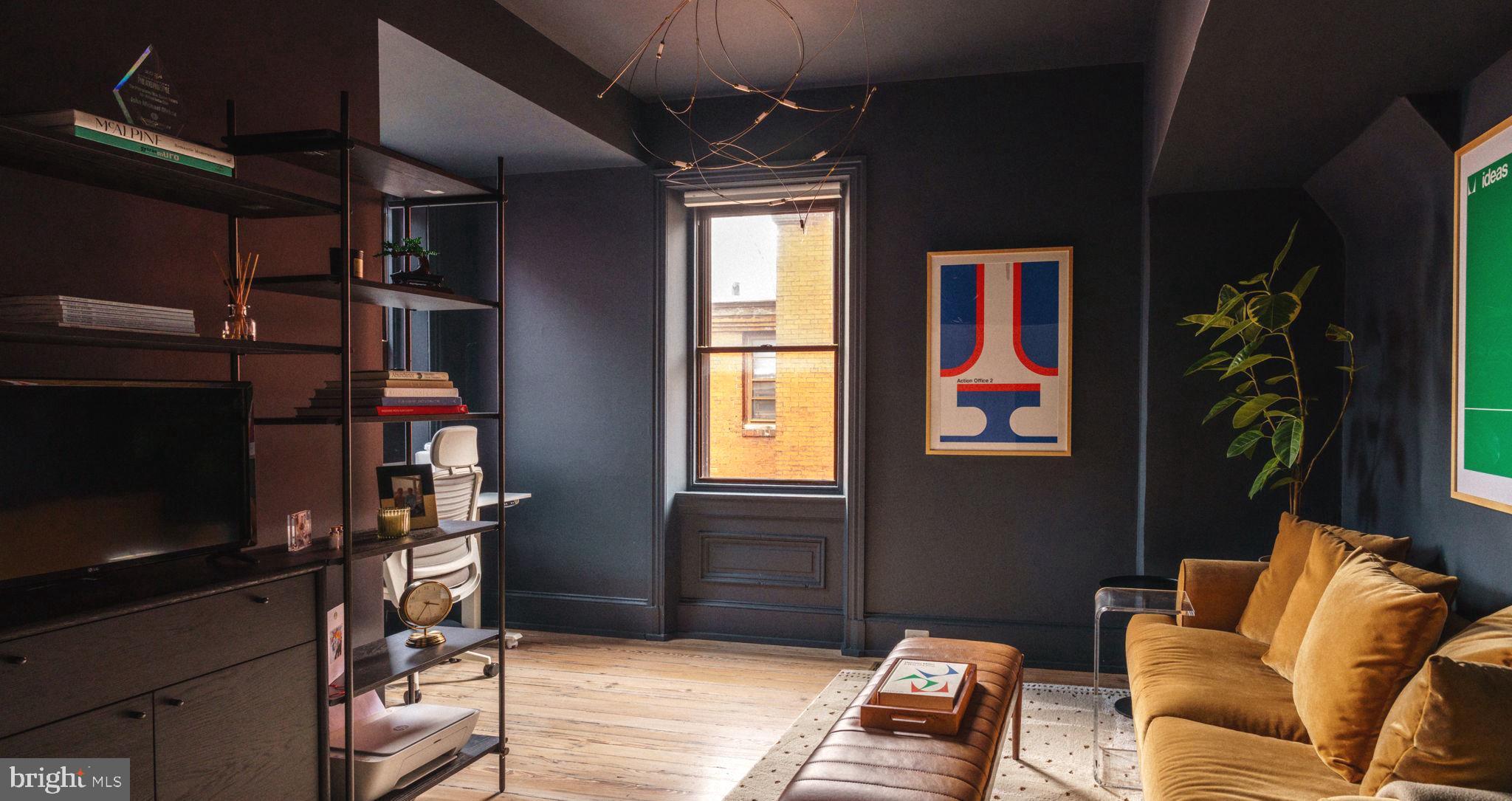 FAIRMOUNT - Residential