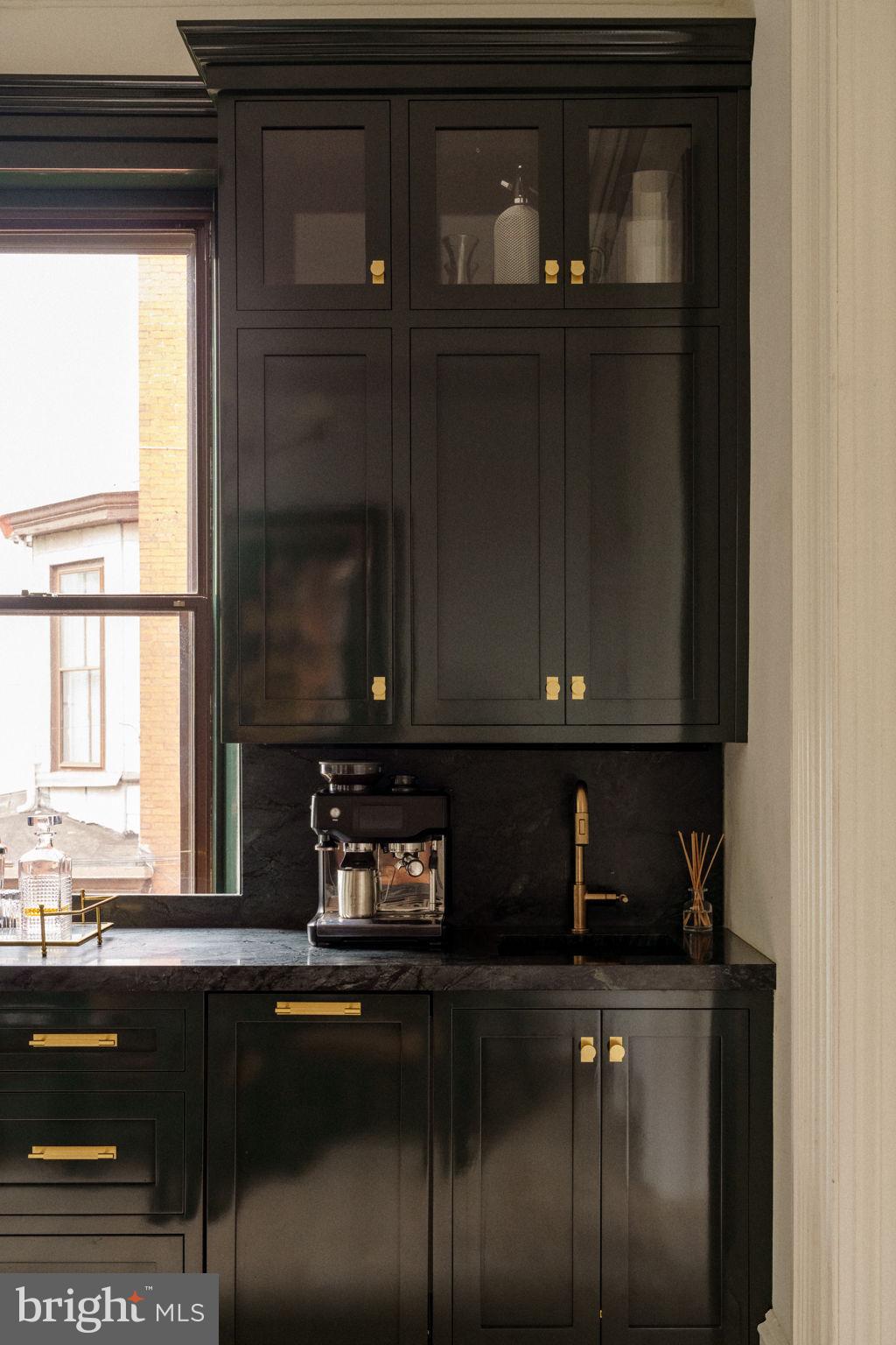 FAIRMOUNT - Residential