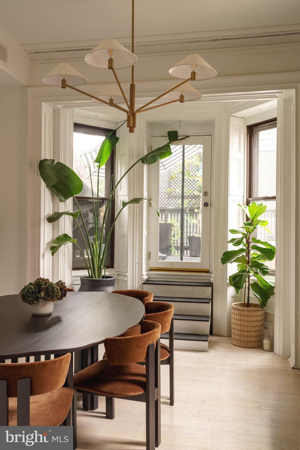 FAIRMOUNT - Residential