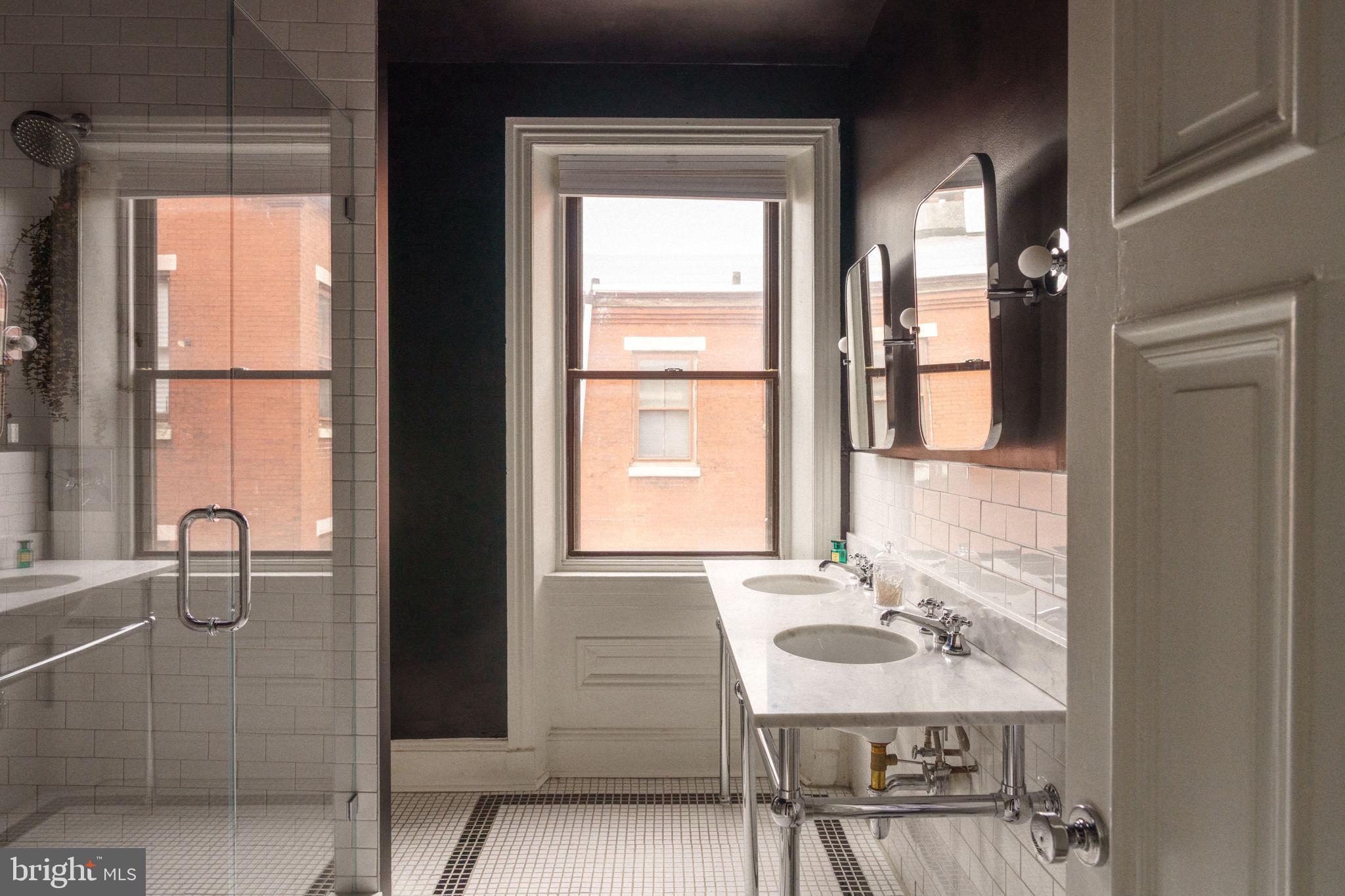 FAIRMOUNT - Residential