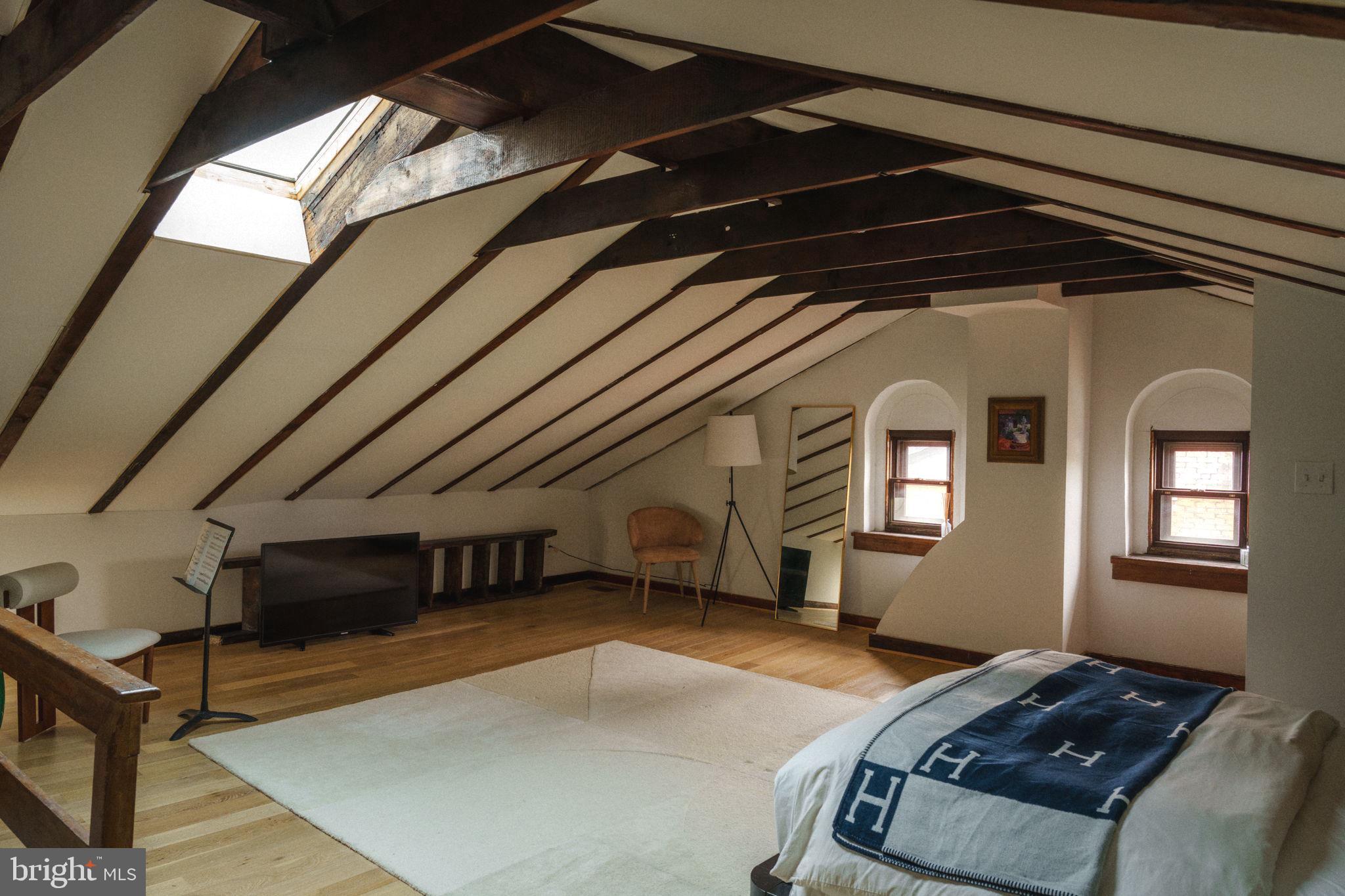 FAIRMOUNT - Residential