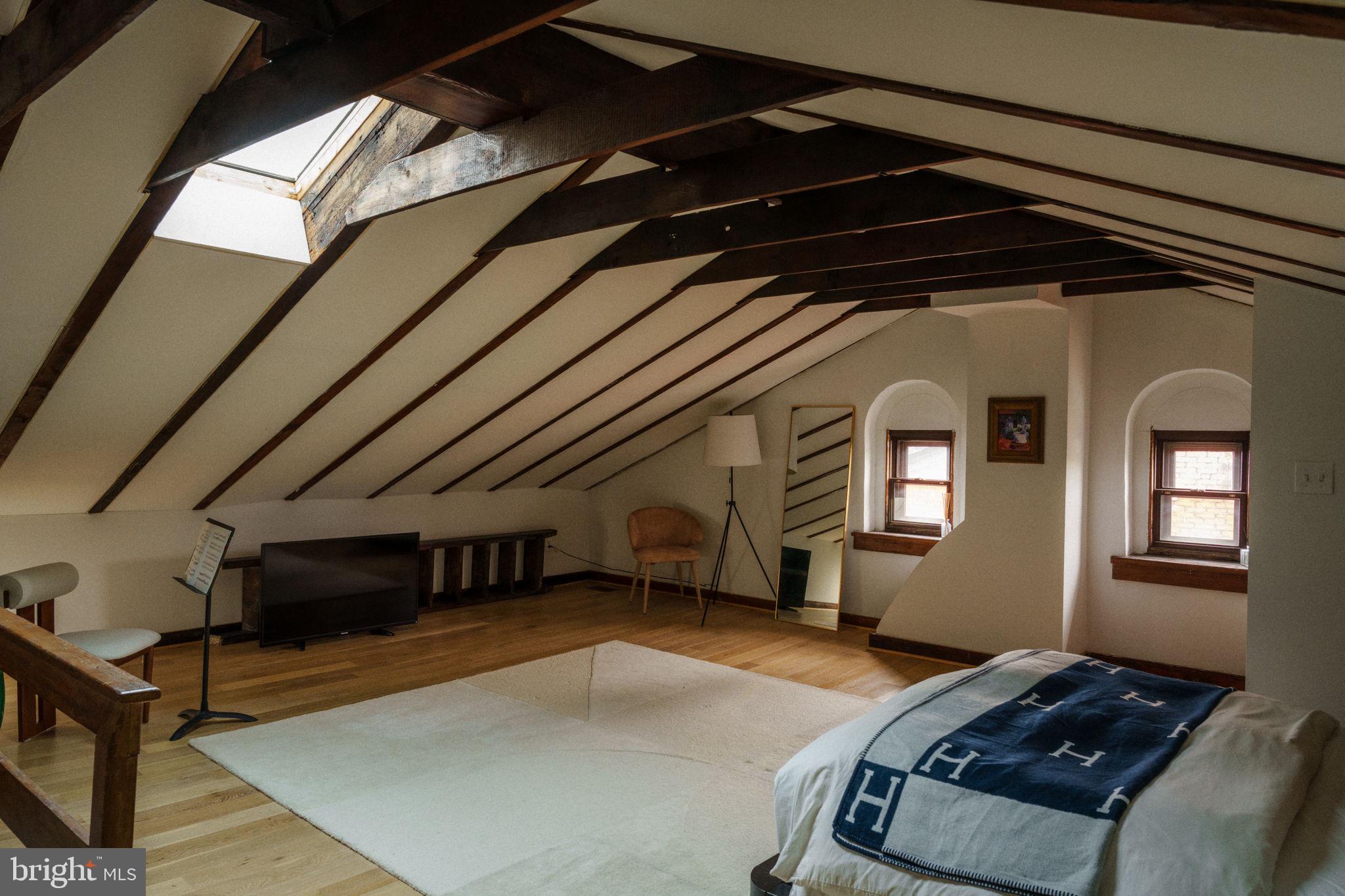 FAIRMOUNT - Residential