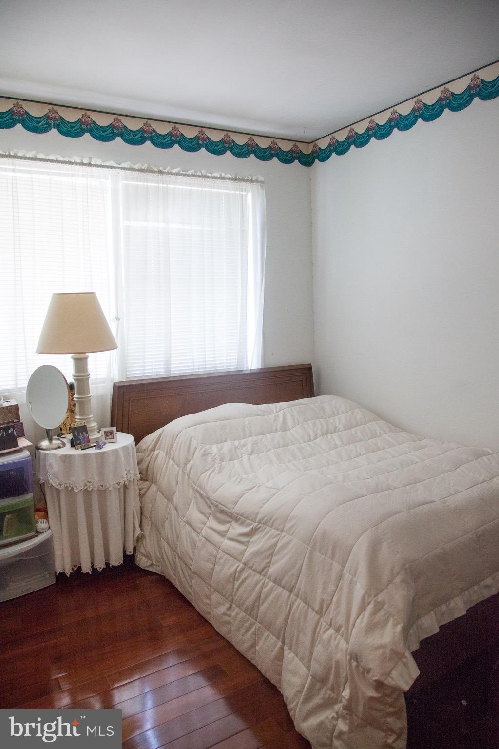 WILLOWBROOK - Residential