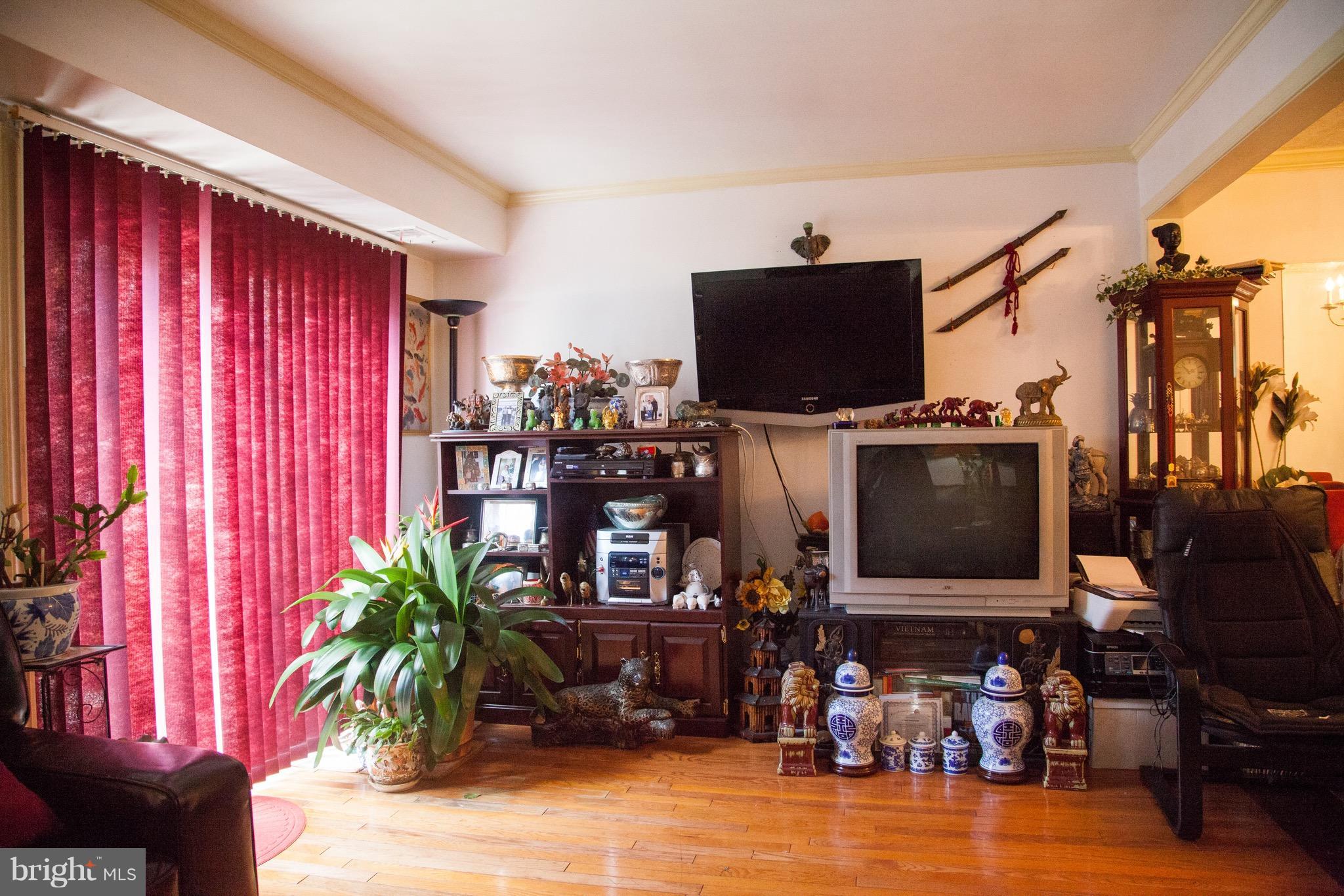 WILLOWBROOK - Residential