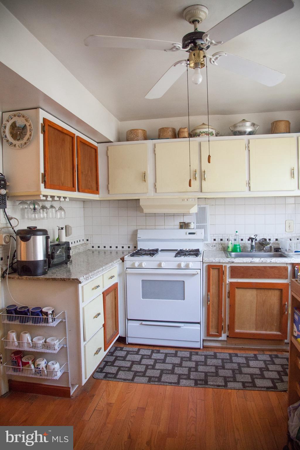 WILLOWBROOK - Residential