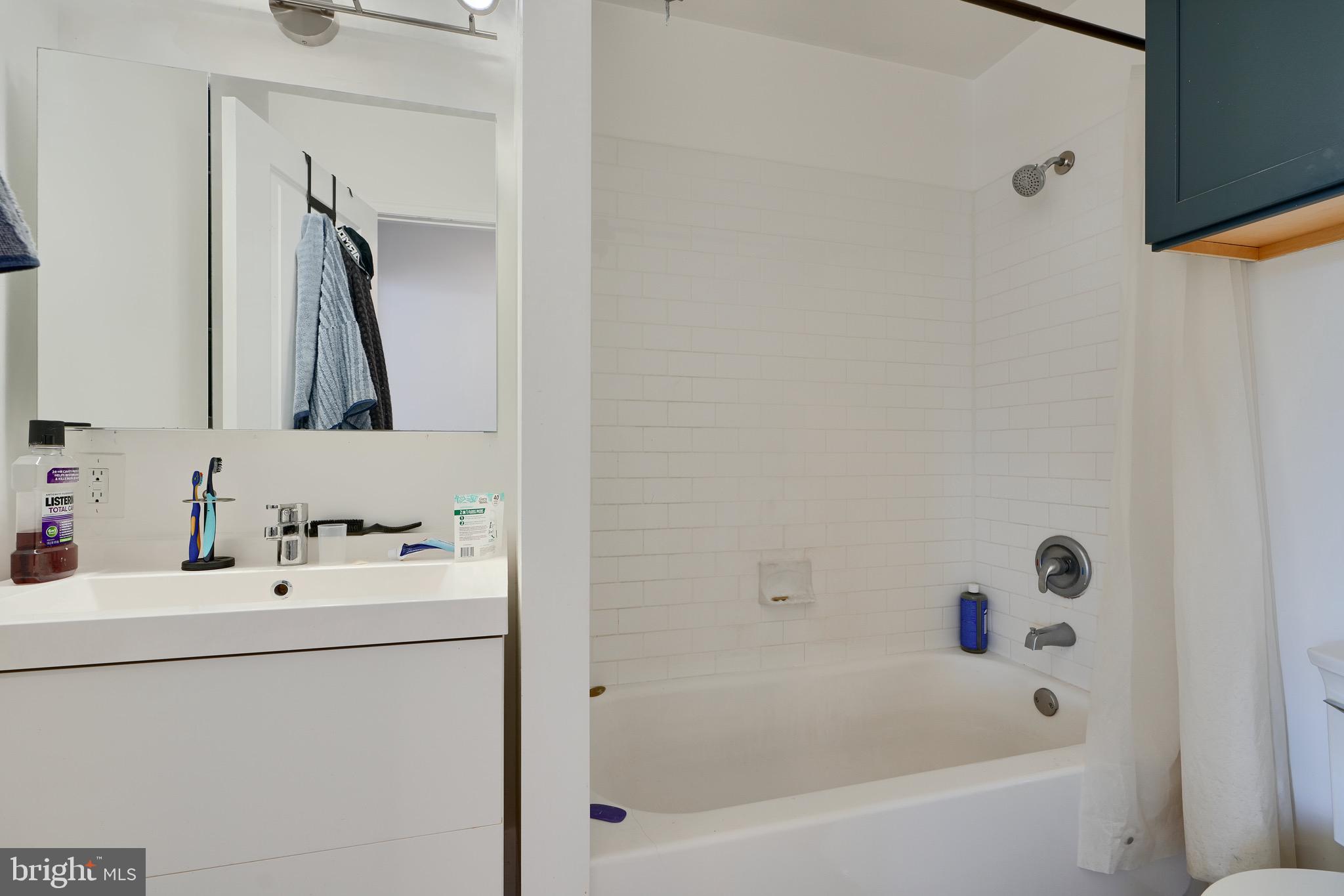 MOUNT VERNON - Residential Lease