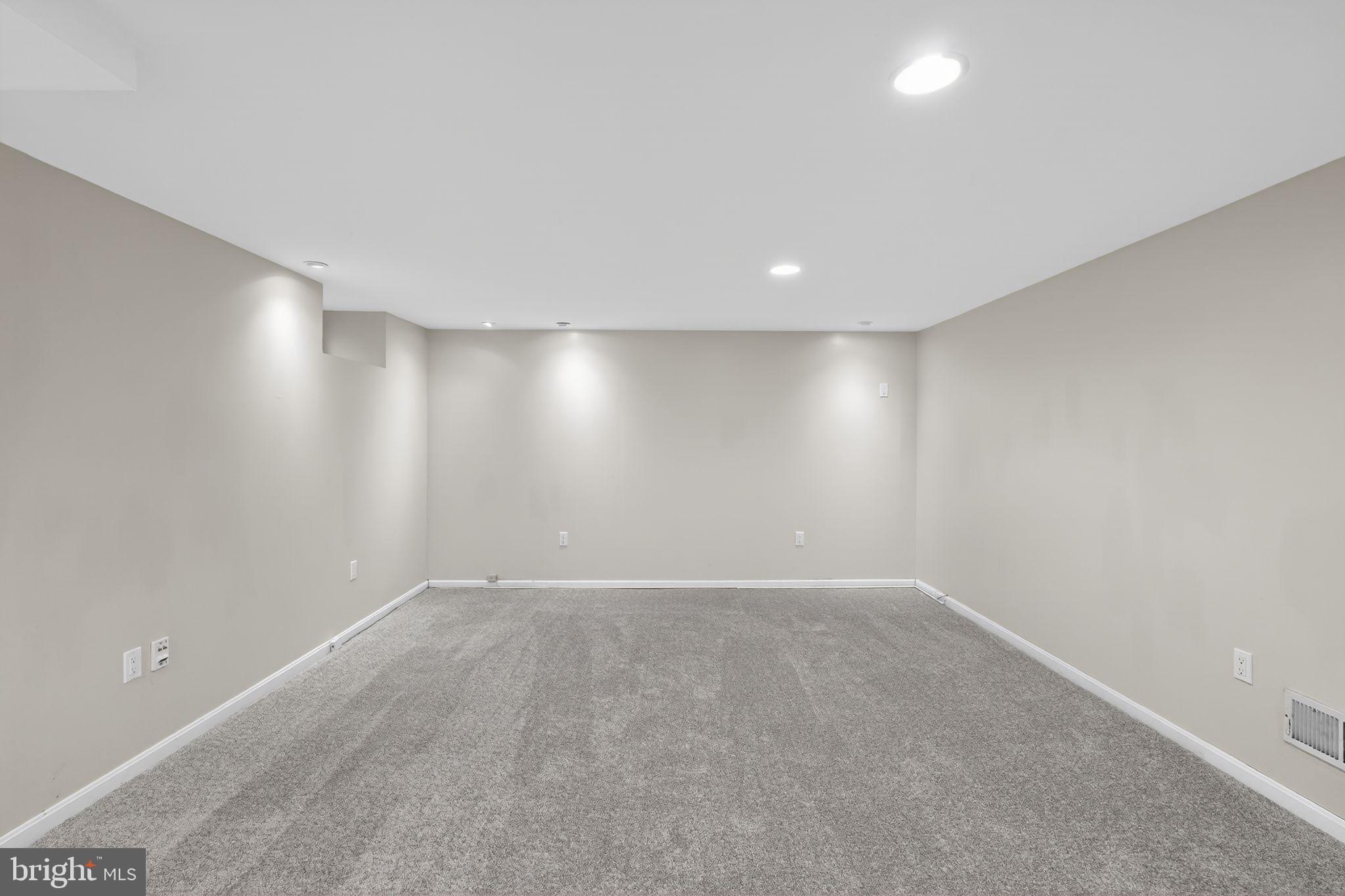 DREXEL PARK GARDEN - Residential