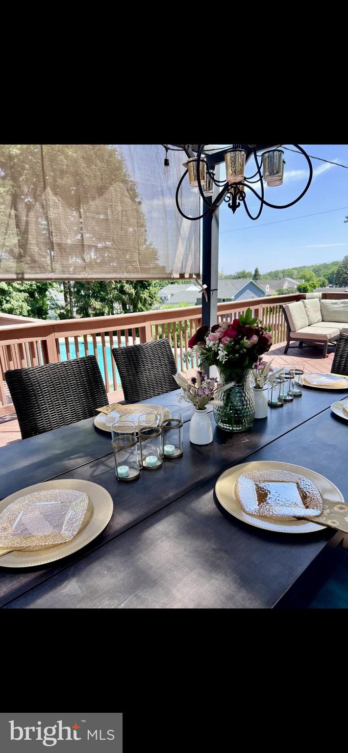 LAWRENCE PARK - Residential