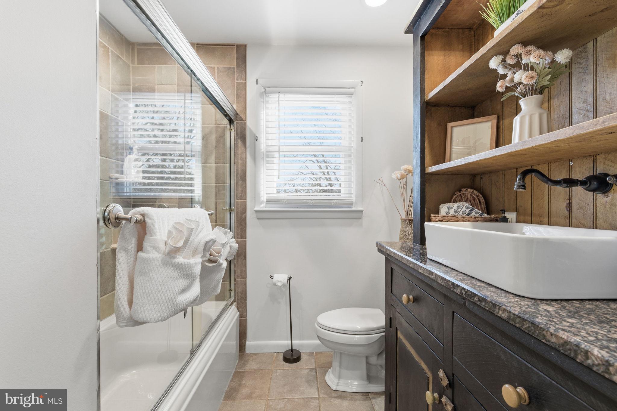 LAWRENCE PARK - Residential