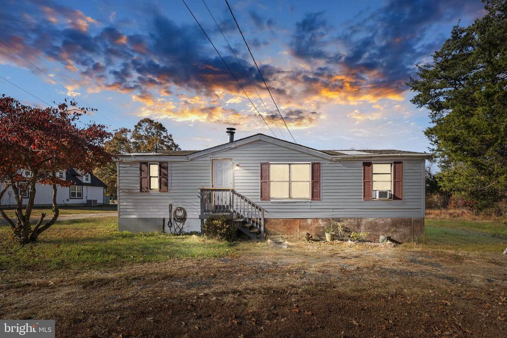 Photo of 9004 Thornton Rolling Road, FREDERICKSBURG, VA 22408 (MLS # VASP2037458)