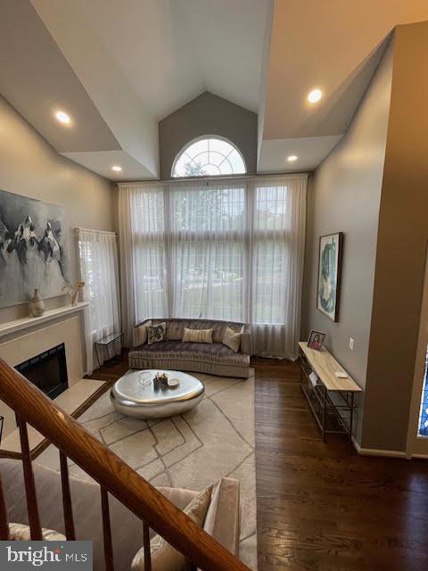 POTOMAC LAKES - Residential Lease