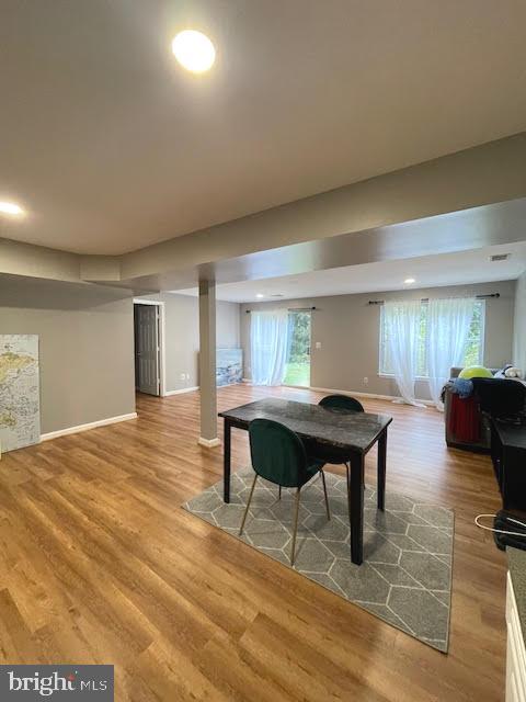 POTOMAC LAKES - Residential Lease