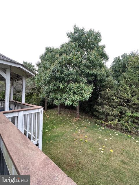 POTOMAC LAKES - Residential Lease