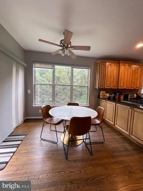 POTOMAC LAKES - Residential Lease