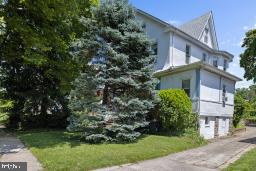 LAURAVILLE HISTORIC DISTRICT - Residential Income