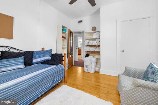 LAURAVILLE HISTORIC DISTRICT - Residential Income