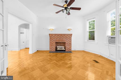 LAURAVILLE HISTORIC DISTRICT - Residential Income