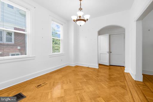 LAURAVILLE HISTORIC DISTRICT - Residential Income