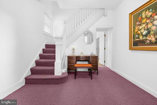 LAURAVILLE HISTORIC DISTRICT - Residential Income