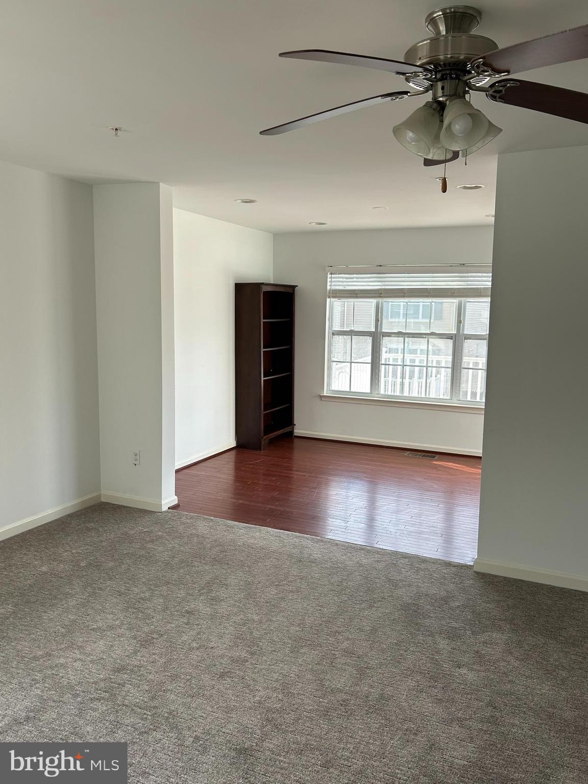 9401 SUMMER SQUAL DRIVE