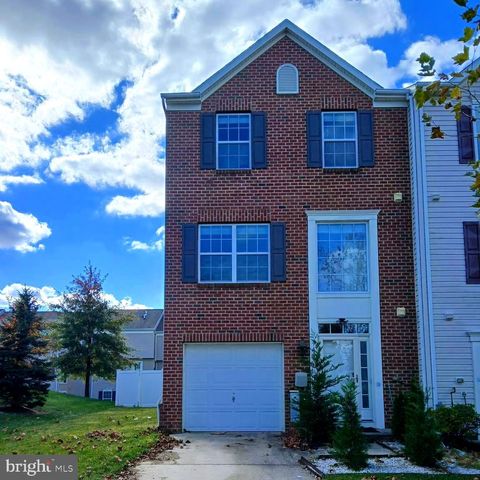 Townhouse For Sale - 9401 Summer Squall Drive<br/> RANDALLSTOWN, MD 21133