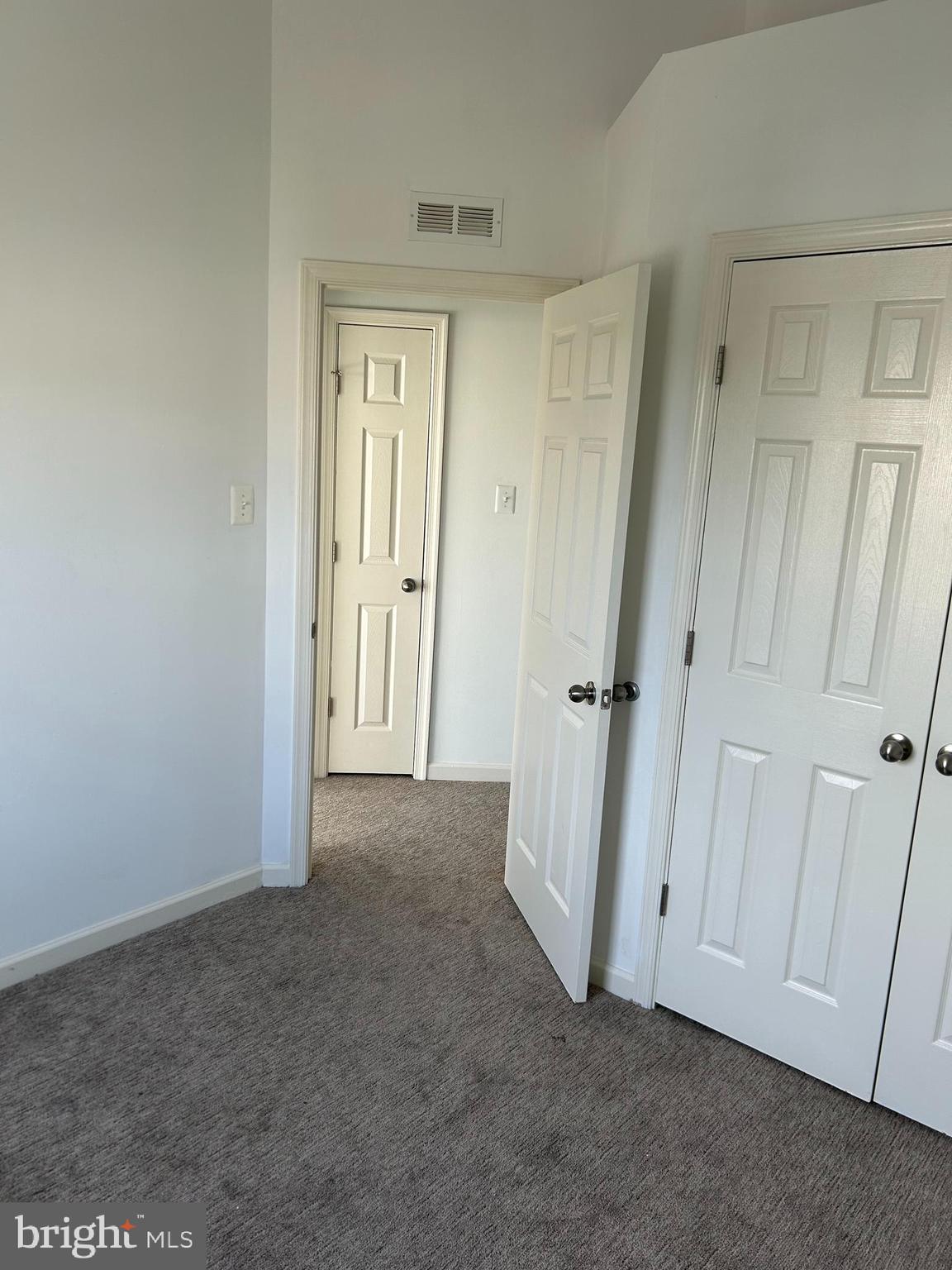 CARRIAGE HILLS TOWNHOUSE - Residential