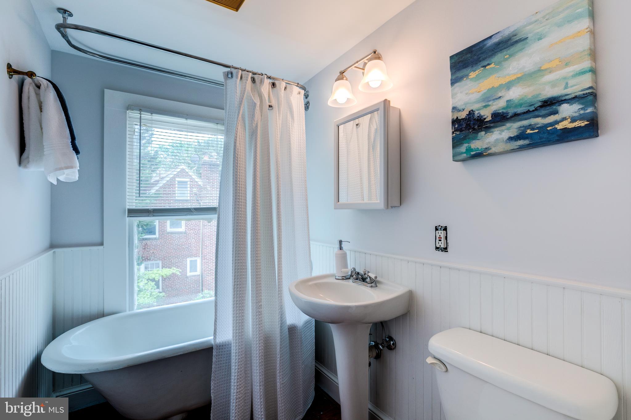 OAKCREST - Residential