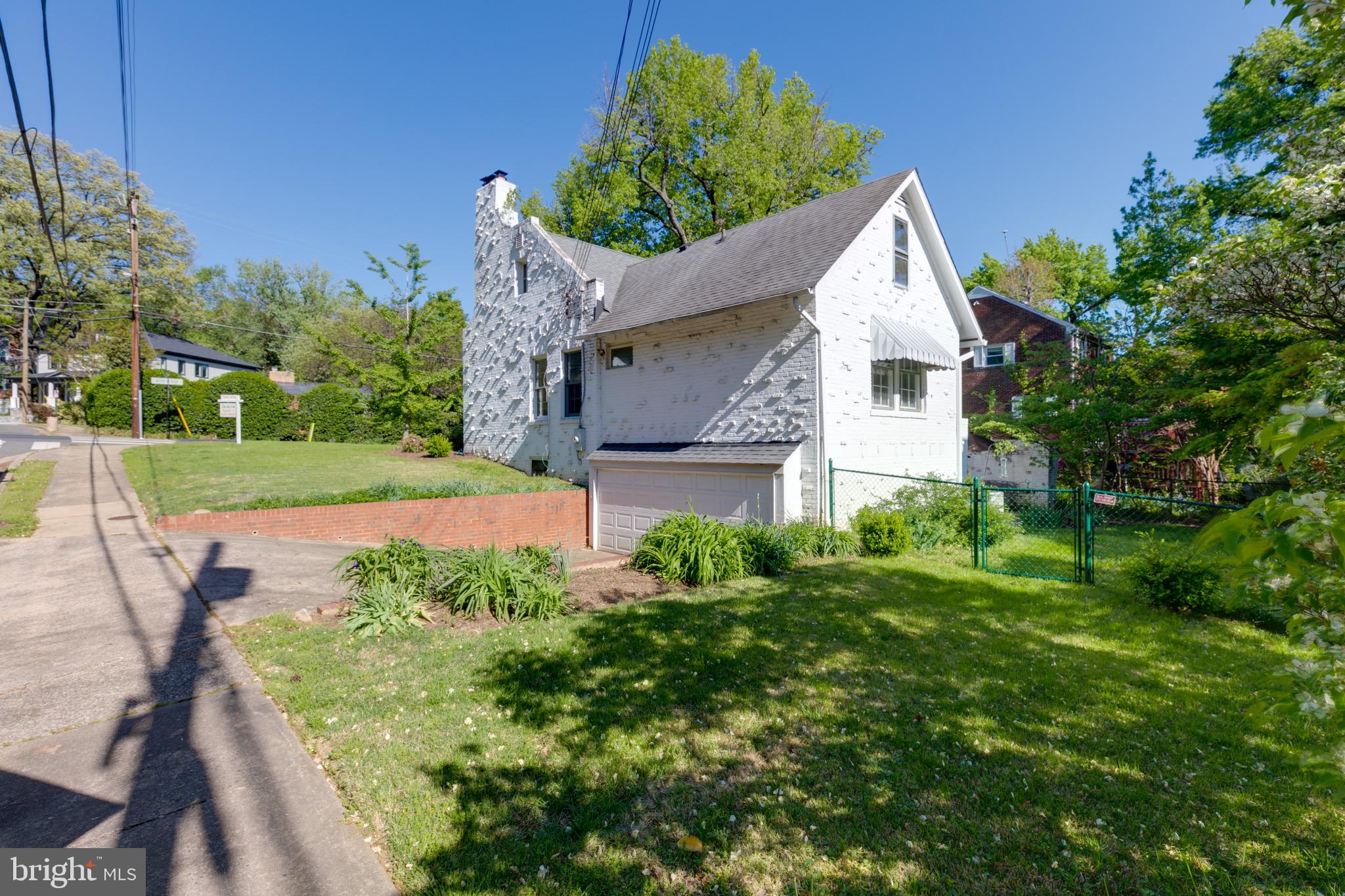 OAKCREST - Residential