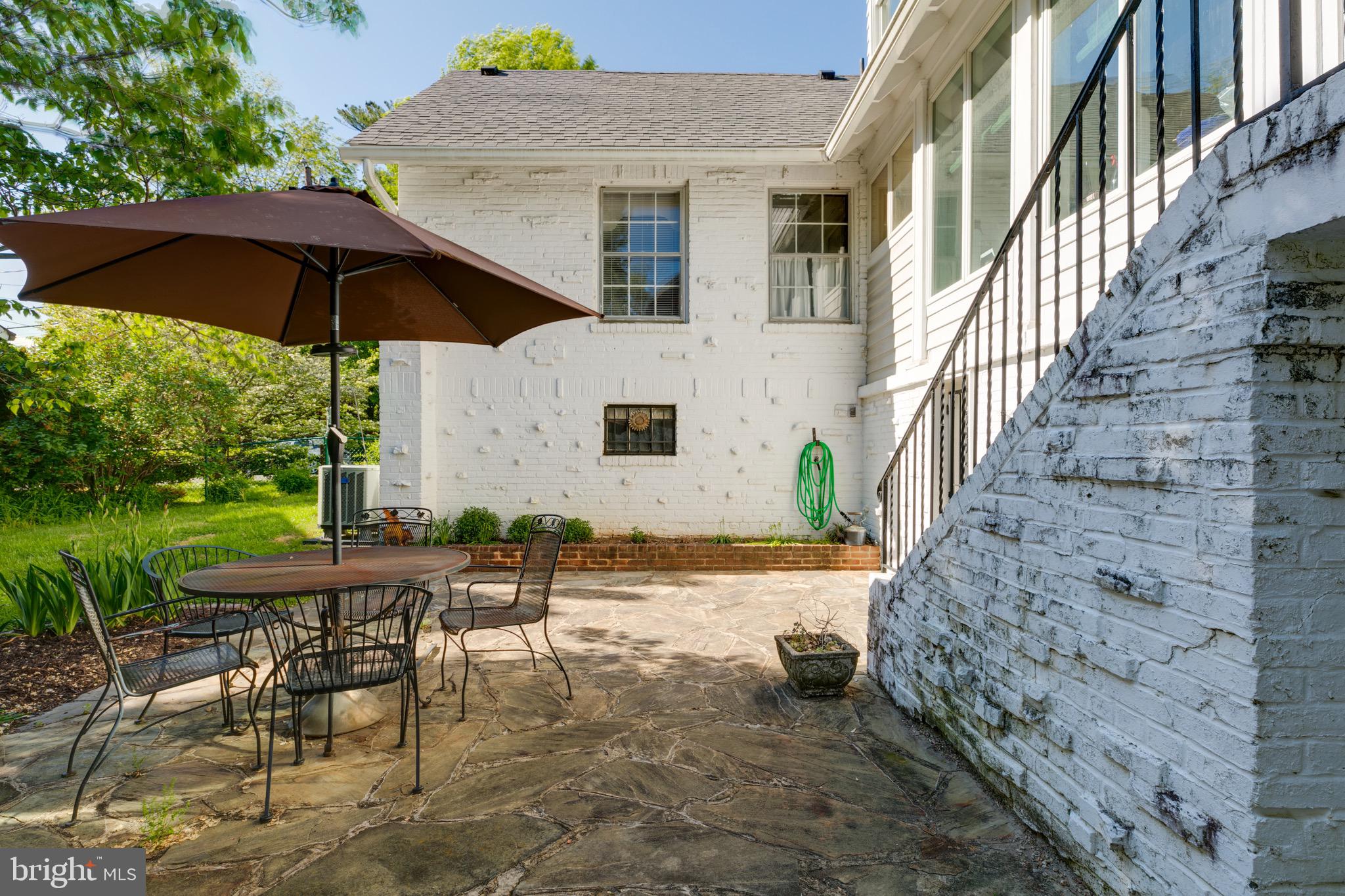 OAKCREST - Residential