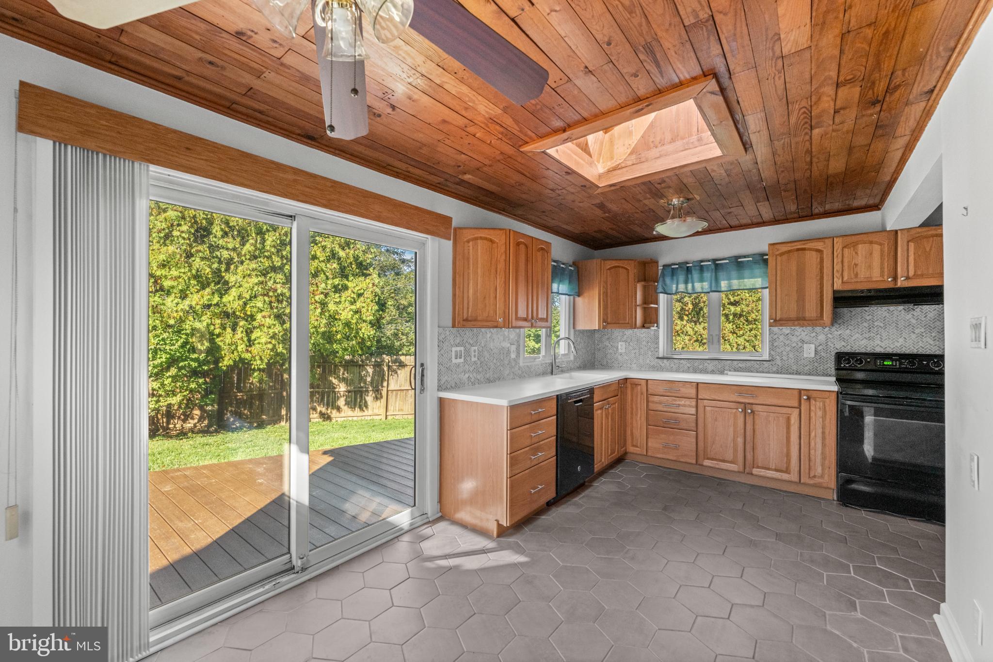 KINGSWOOD - Residential