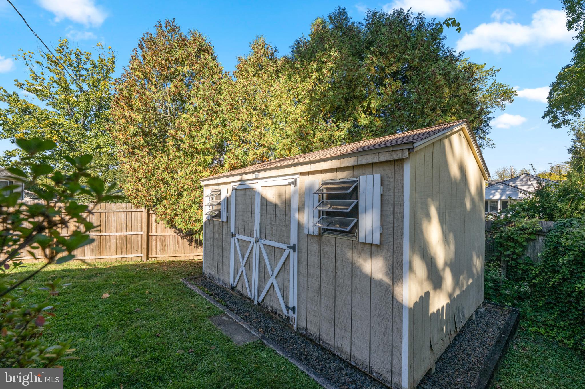 KINGSWOOD - Residential