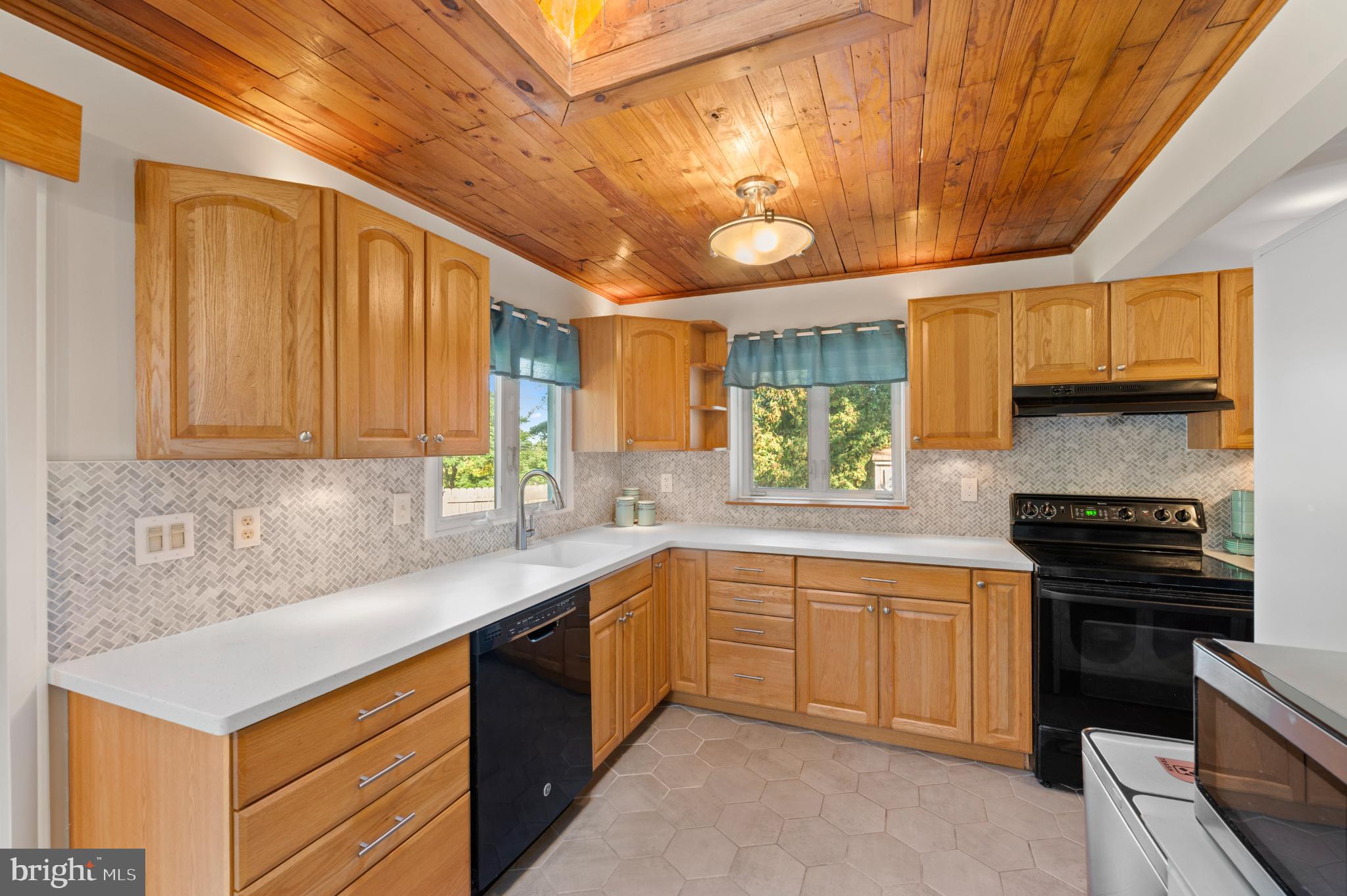 KINGSWOOD - Residential