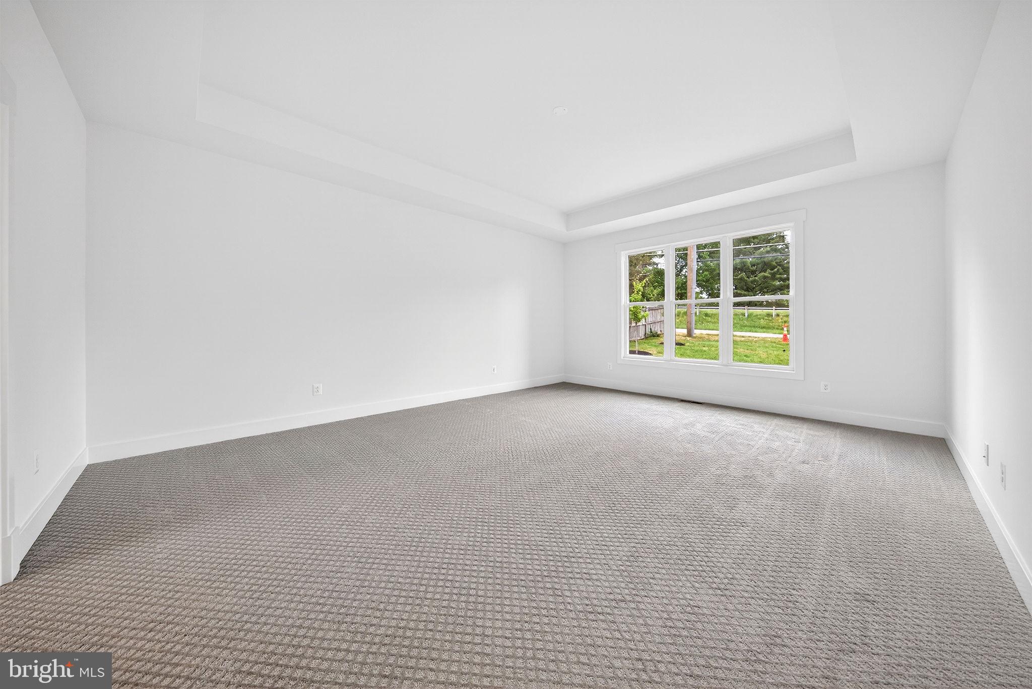 OVERLOOK KNOLLS - Residential