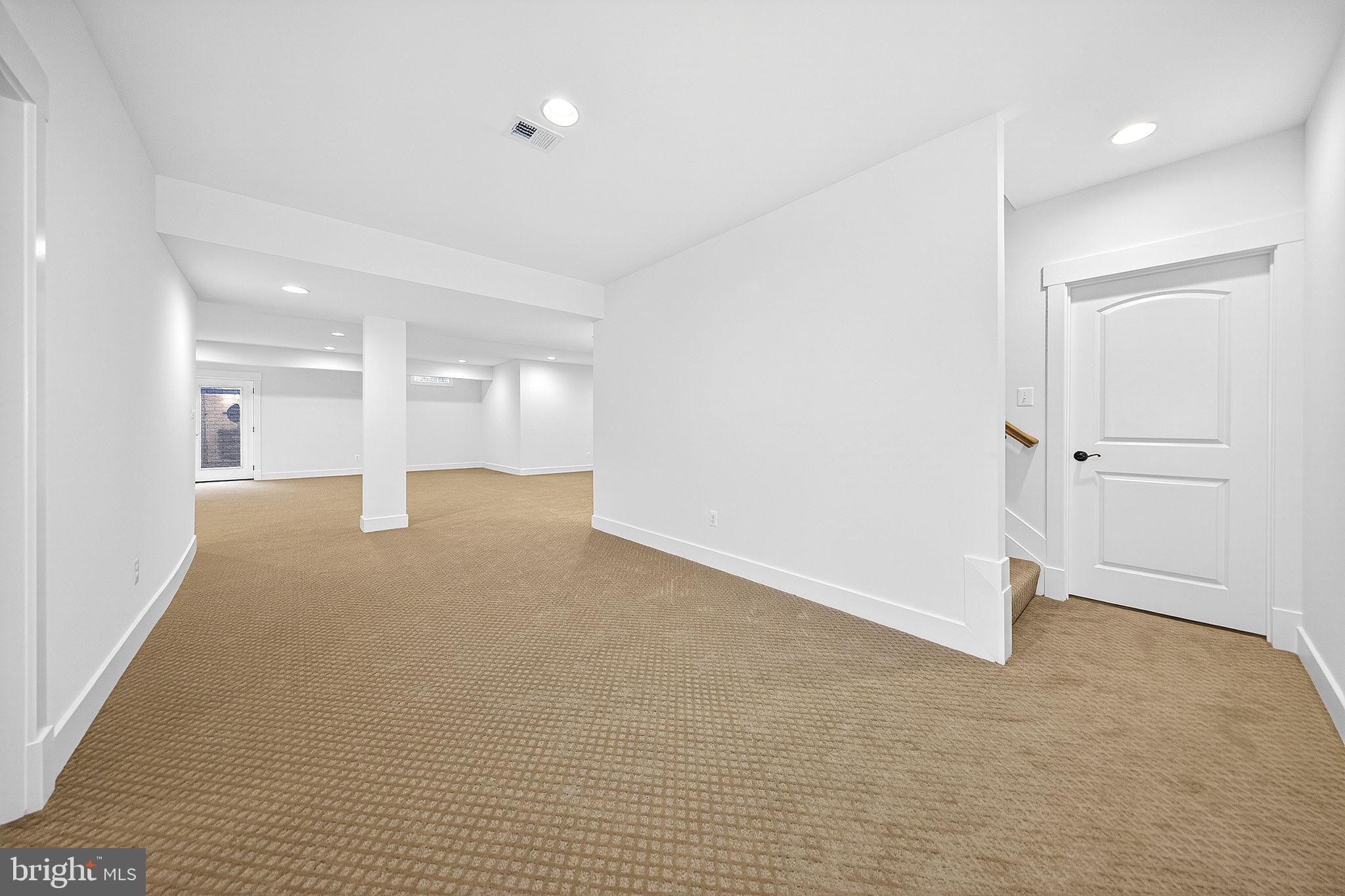 OVERLOOK KNOLLS - Residential