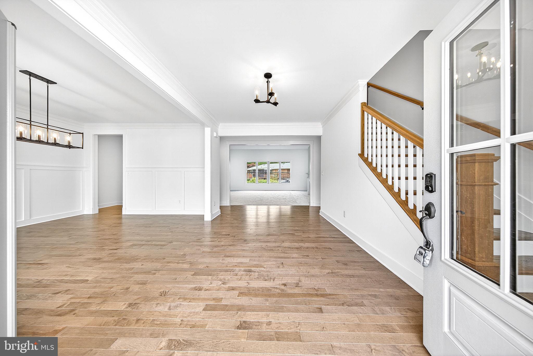 OVERLOOK KNOLLS - Residential