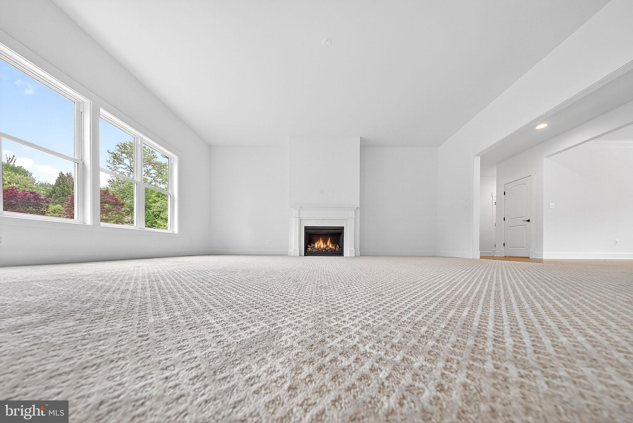 OVERLOOK KNOLLS - Residential